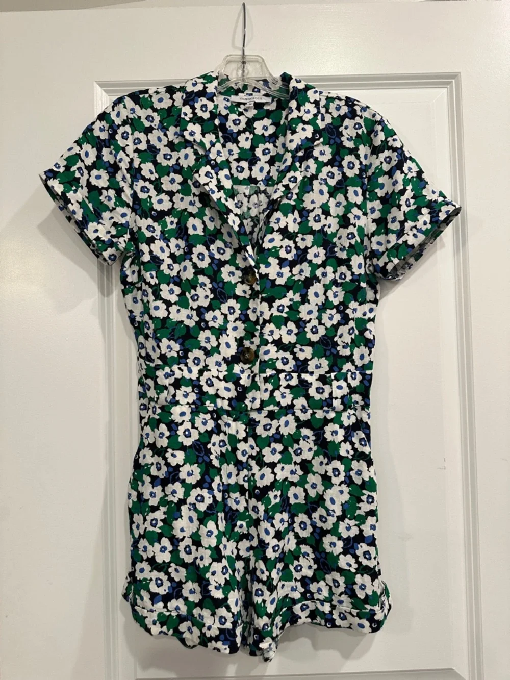 Olivaceous Green Floral Short Sleeve Romper - Picture 2 of 9